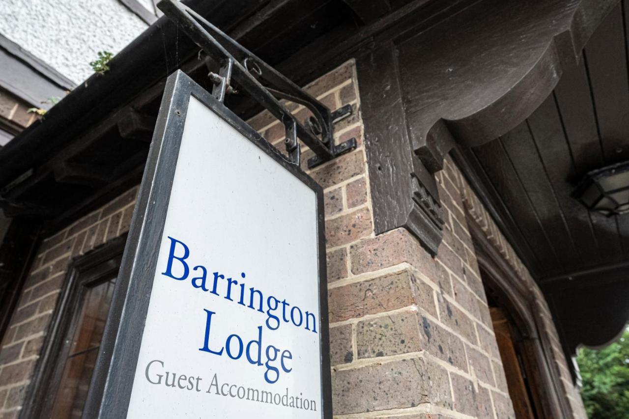 Barrington Lodge Crawley  Exterior foto